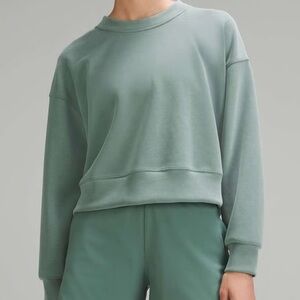 Lululemon Softstreme Perfectly Oversized Cropped Crew in Medium Forest - 8